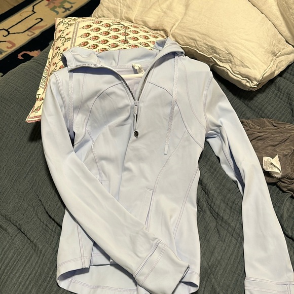 Baby Blue Lululemon hooded define jacket - barely worn - Picture 1 of 6